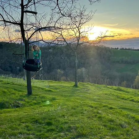 Gather In The Pyrenees - Pool Days & Fire Pit Nights Holiday home *