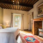 Vakantiehuis Gather In The Pyrenees - Pool Days & Fire Pit Nights