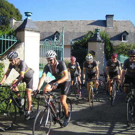 Tatil Evi Gather In The Pyrenees - Pool Days & Fire Pit Nights Ossun-ez-Angles