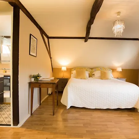 Tatil Evi Gather In The Pyrenees - Pool Days & Fire Pit Nights *