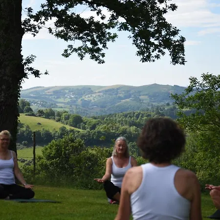 Mountain Retreat In The Pyrenees, Glorious Views, Fire Pit & Pool - Sleeps 14 * Ossun-ez-Angles